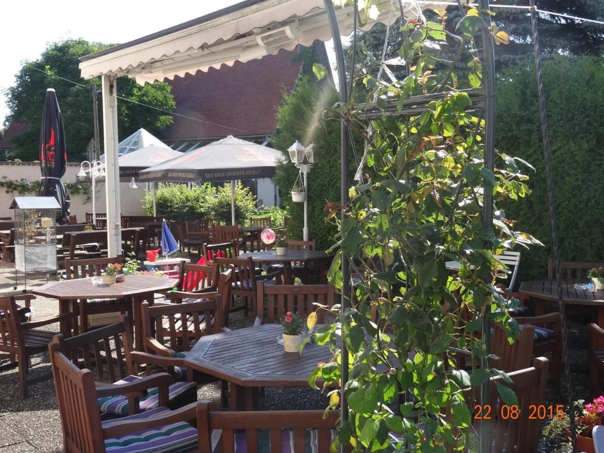 Hotel 4 Jahreszeiten mit Restaurant Albstadt Exterior foto
